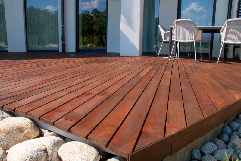 Beautiful Outdoor Deck