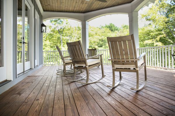 Cost of Wooden Porch Construction in Castle Rock